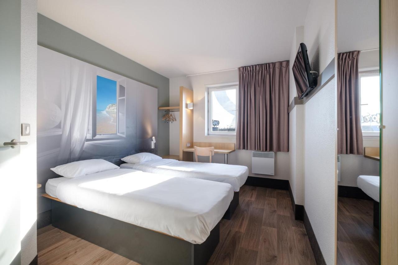 B&B Hotel Calais Centre St Pierre Екстер'єр фото